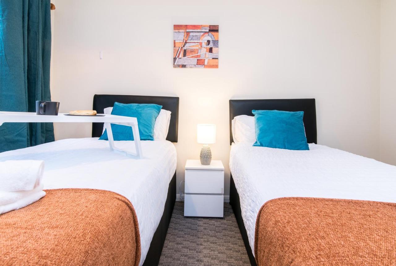 Coventry- Perchfoot 3 Bedroom Contractor And Pet-Friendly Spacious House By Sublime Stays Luaran gambar
